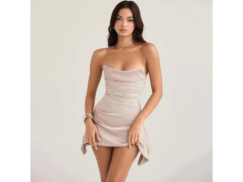 Mini Strapless Φόρεμα με Drapé Λεπτομέρειες