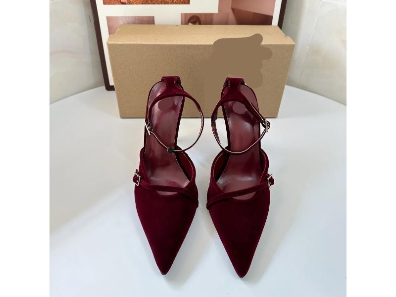 Γόβες Velvet Double-Strap σε Burgundy