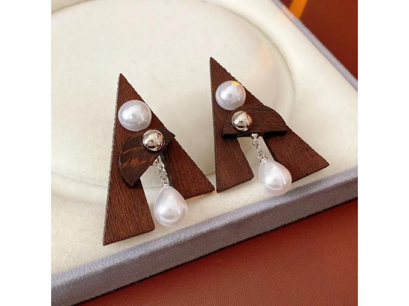 Σκουλαρίκια Geo Wood Pearl Brown