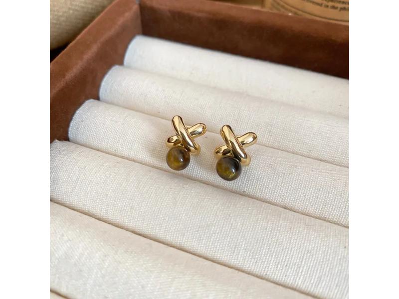 Χρυσά Μινιμαλιστικά Studs με Tiger Eye