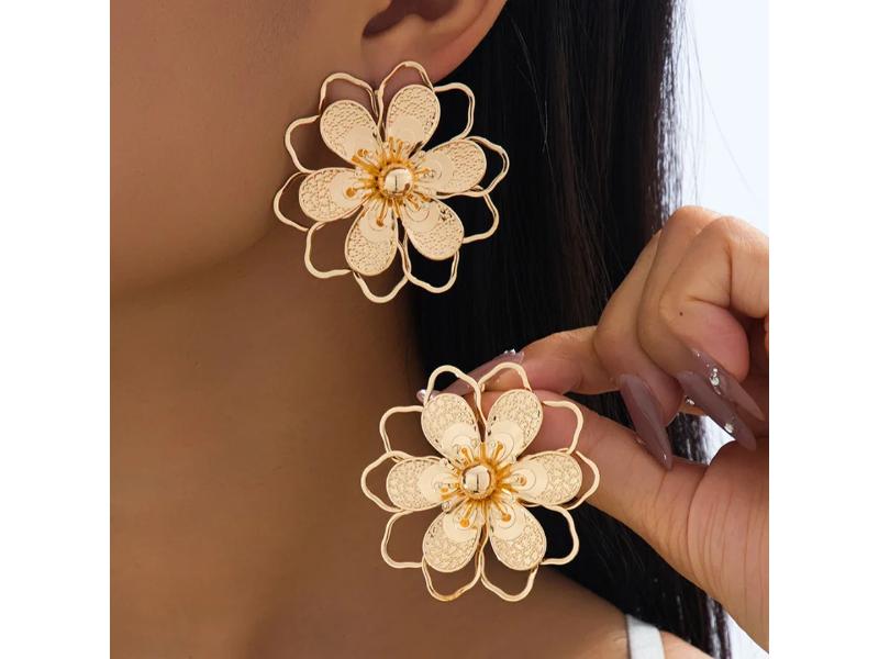 Χρυσά Openwork Flower Earrings