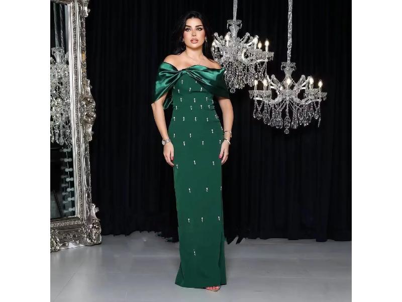Maxi Πράσινο Φόρεμα Off Shoulder με Strass