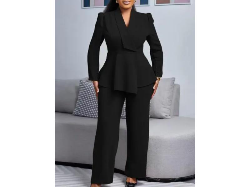 Σετ Κομψό Με Peplum Σακάκι Και Παντελόνα Μαύρο
