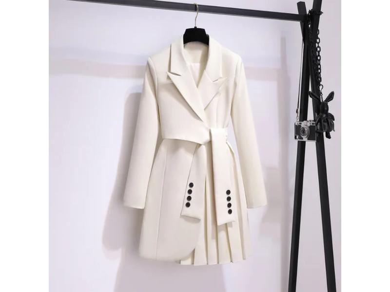 Μίνι Blazer Φόρεμα με Πιέτες και Ζώνη