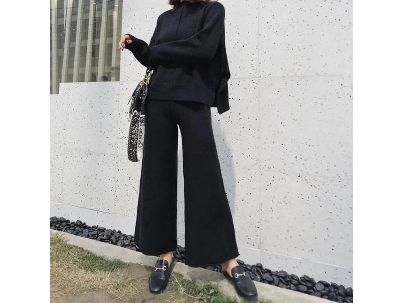 Πλεκτό Σετ με Φαρδύ Παντελόνι και Ζιβάγκο