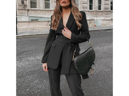 Σετ Blazer με Ζώνη και Παντελόνι