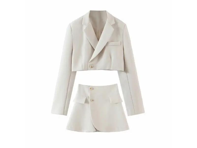 Σετ Cropped Blazer με Μίνι Φούστα