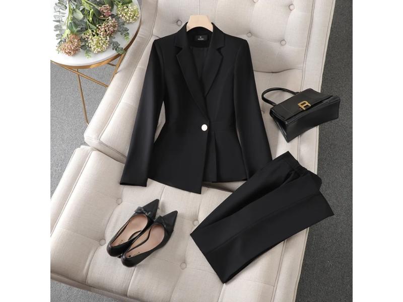 Κοστούμι με Σακάκι και Ίσιο Παντελόνι