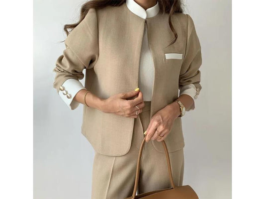 Σετ Μπλέιζερ με Παντελόνι και Κοντράστ Λεπτομέρειες