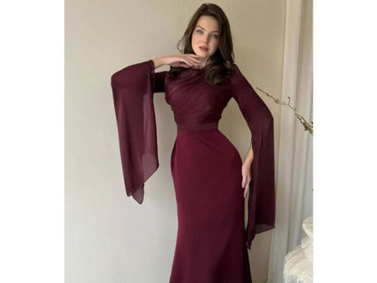 Maxi Φόρεμα με Αέρινα Μανίκια και Εφαρμοστή Μέση