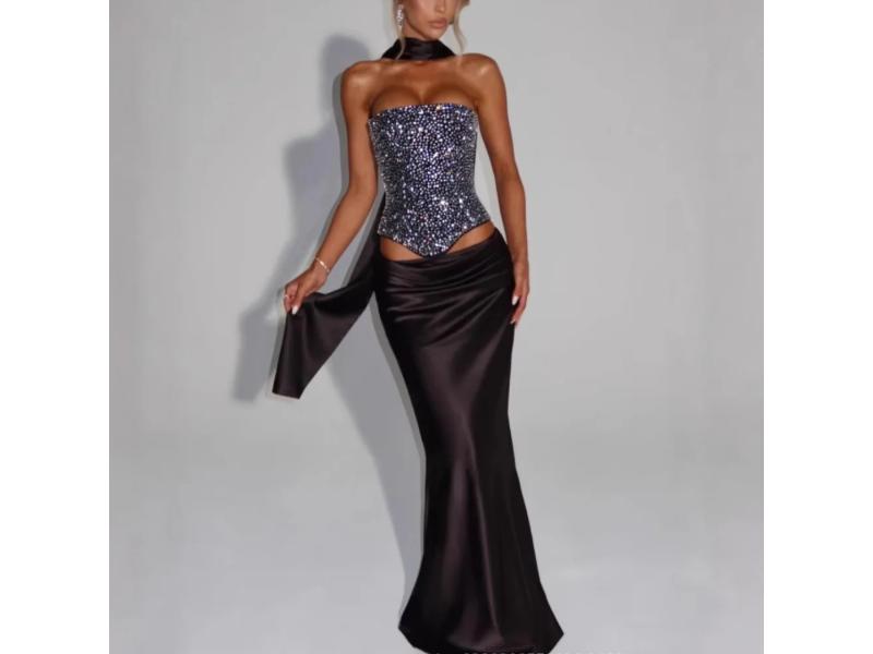 Maxi Φόρεμα με Κορσέ Στρας και Σατέν Φούστα