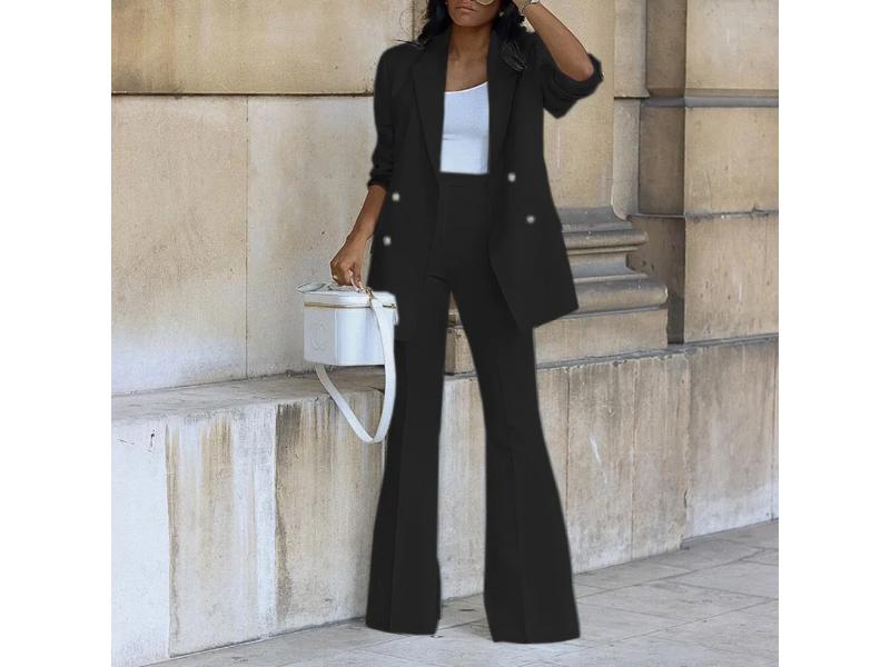Μαύρο Σετ Blazer με Κουμπιά και Παντελόνι Καμπάνα
