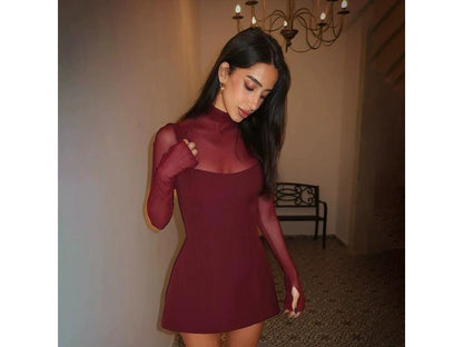 Mini Διάφανο Φόρεμα με Ψηλό Λαιμό