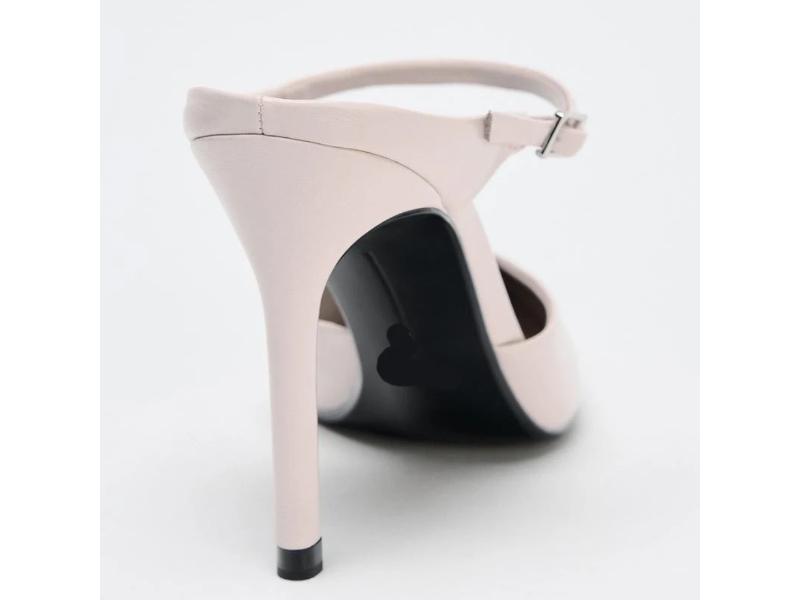 Γόβες Slingback σε Nude