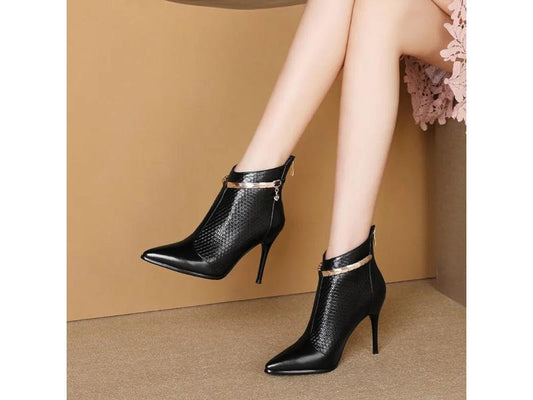 Ankle Μπότα Τακούνι σε Black