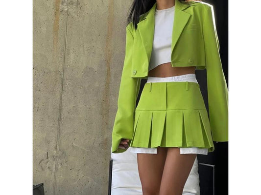 Σετ Blazer με Πλισέ Μίνι Φούστα