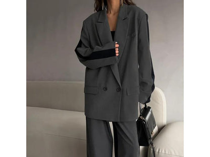 Σετ Oversized Blazer και Παντελόνι με Μαύρη Ρίγα