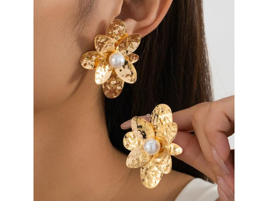 Χρυσά Floral Pearl Earrings