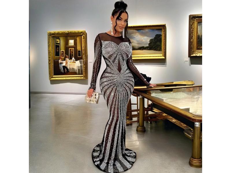 Maxi Φόρεμα με Κρύσταλλα και Illusion Λεπτομέρειες