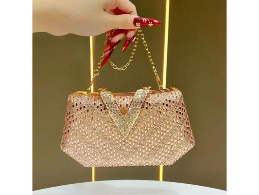 Crystal V Clutch
