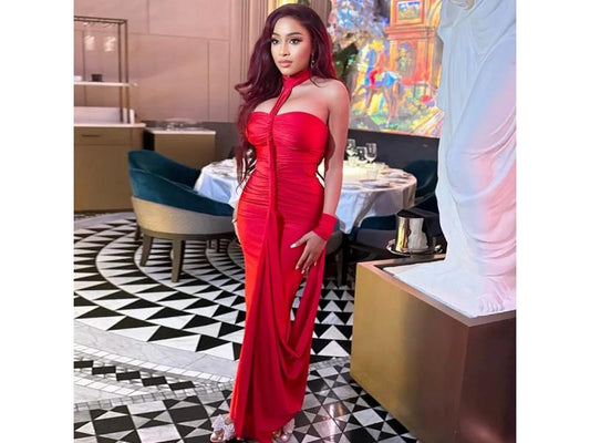 Maxi Κόκκινο Φόρεμα Halter με Σούρα