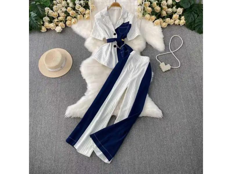 Σετ Κομψό Με Contrast Γιλέκο Και Wide Παντελόνα White Navy