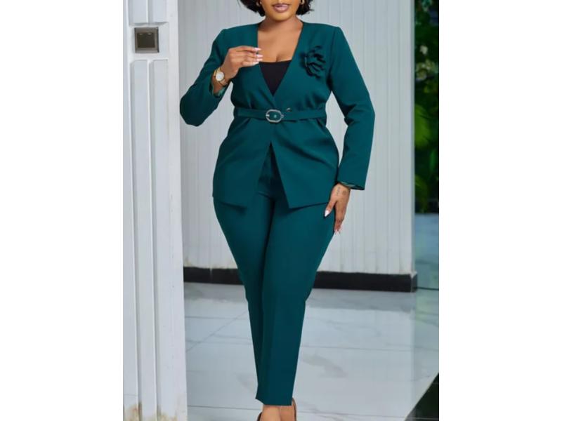 Σετ Κομψό Σακάκι Με Ζώνη Και Παντελόνα Σμαραγδί
