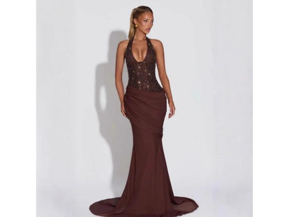 Maxi Φόρεμα Halter Με Παγιέτα Και Ουρά Brown