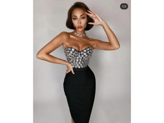 Σετ Corset Με Κρυστάλλους Και Midi Φούστα