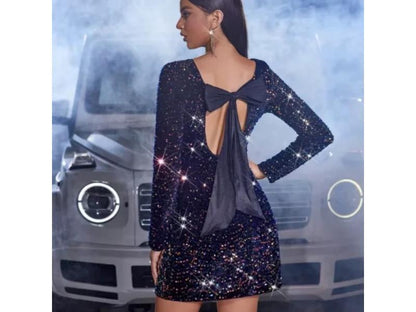 Mini Φόρεμα Με Μακρύ Μανίκι Και Glitter Με Ανοιχτή Πλάτη