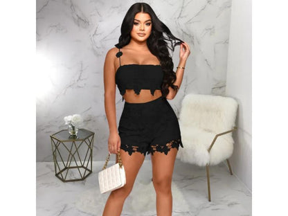 Σετ Crop Top Και Σορτσάκι Δαντέλα